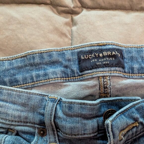 Lucky Brand Sweet Crop Jeans with Embroidered Flowers - Picture 3 of 4